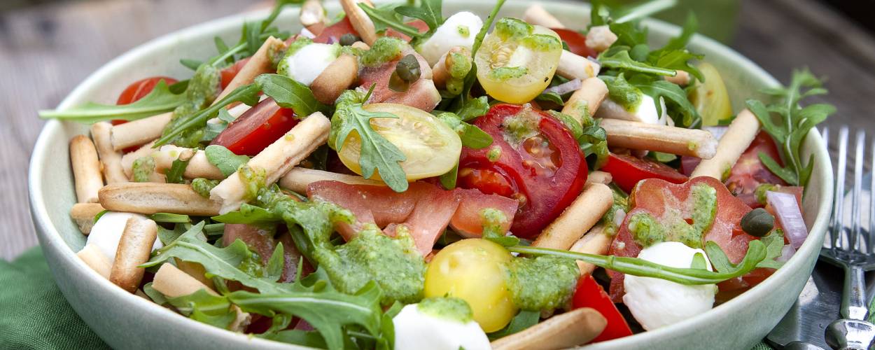 Schneller Grissini-Panzanella