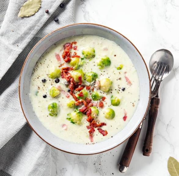 Rosenkohleintopf mit Birne, Gorgonzola und Pancetta