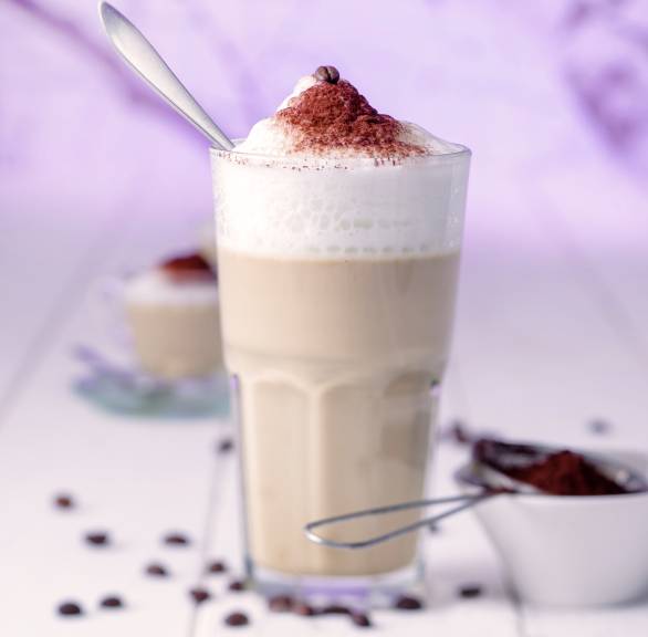 Cappuccino-Pannacotta mit Milchschaumhaube