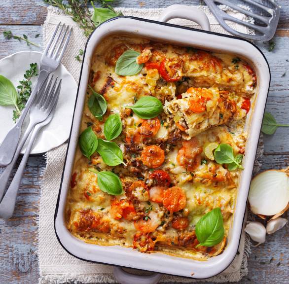 Crespelle mit Geflügelhack-Gemüsefüllung