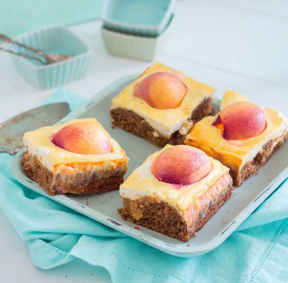 Espressokuchen  mit Nektarinen