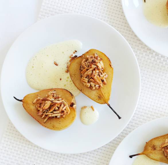 Gebackene Birne mit Vanillezabaione