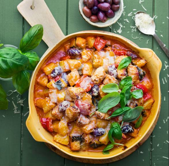 Hähnchen-Gemüse-Gratin mit Parmesan