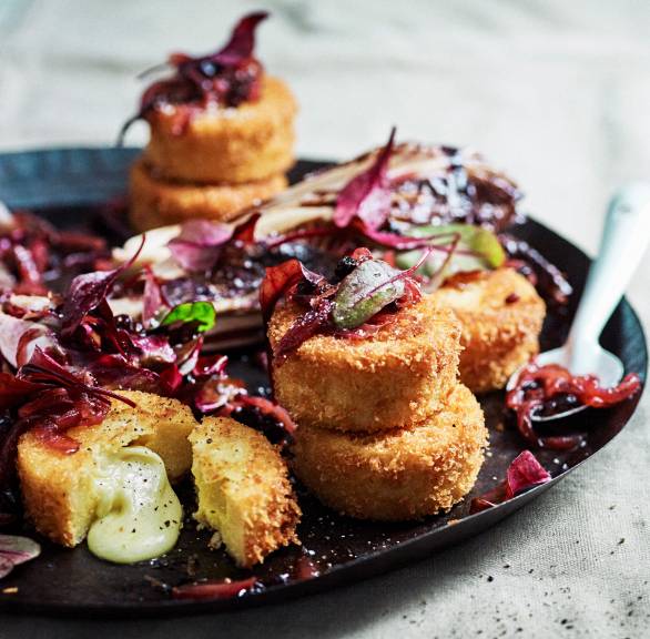 Käse-Polentataler mit Radicchio