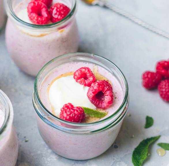 Mascarponecreme mit Himbeeren und Honig