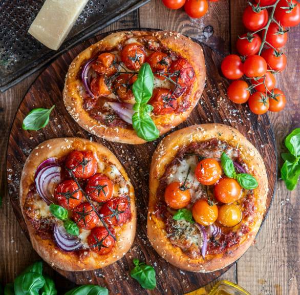 Authentische Pizza Margherita - Original Rezept | SoIsstItalien