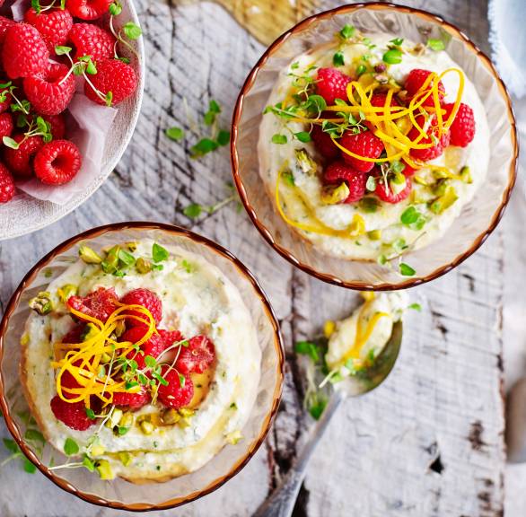Orangen-Minz-Ricotta mit Himbeeren