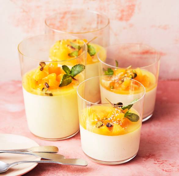 Pannacotta mit Orangenkompott
