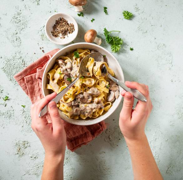 Tagliatelle mit Champignon-Sahnesoße