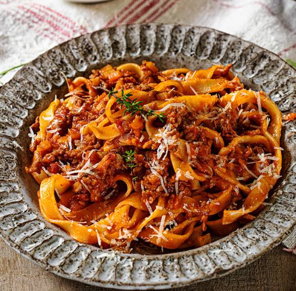 Tagliatelle mit klassischem Ragù alla bolognese
