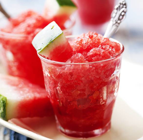 Wassermelonengranita mit Schuss