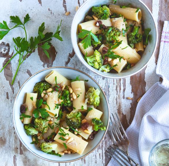 Süß-würzige Rigatoni mit Brokkoli