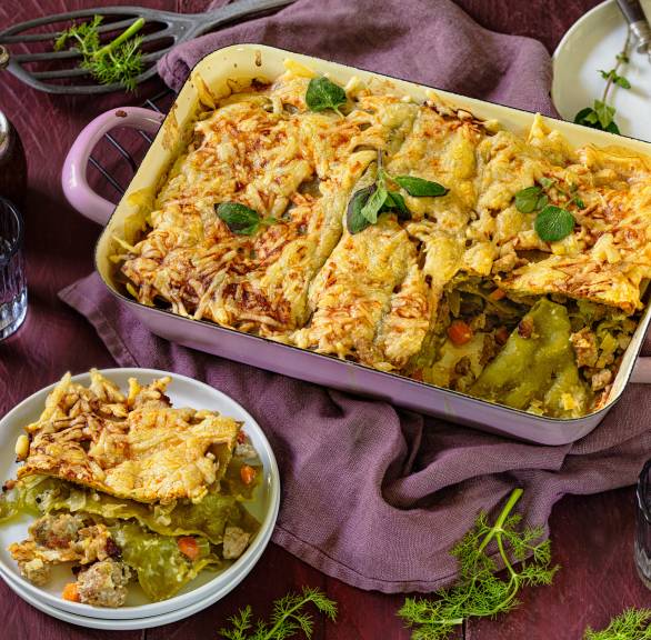 Lasagne mit weißer Geflügelbolognese