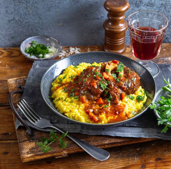 Klassisches Ossobuco mit Safranrisotto