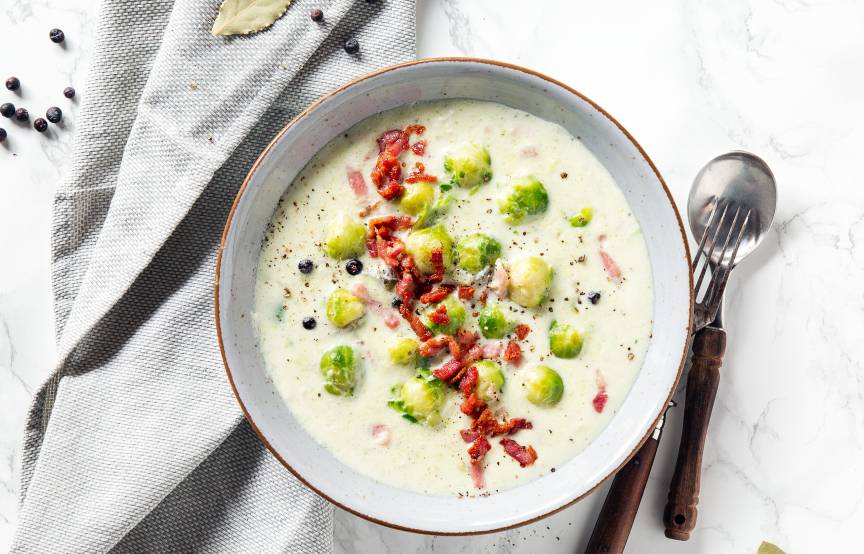 Rosenkohleintopf mit Birne, Gorgonzola und Pancetta