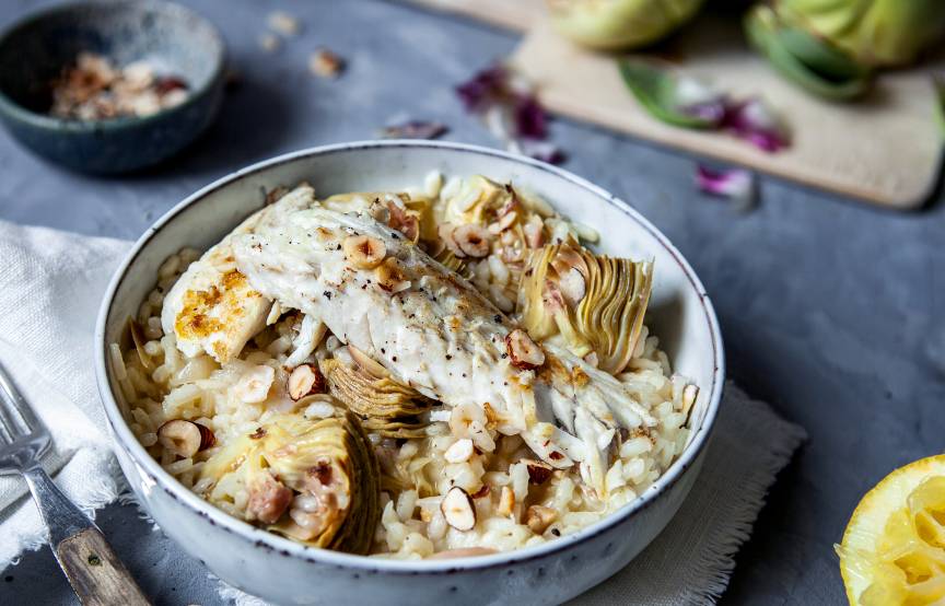 Artischocken-Risotto mit gebratener Dorade