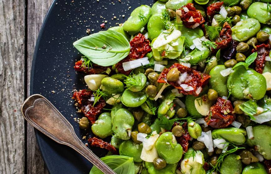 Dicke-Bohnen-Salat mit getrockneten Tomaten