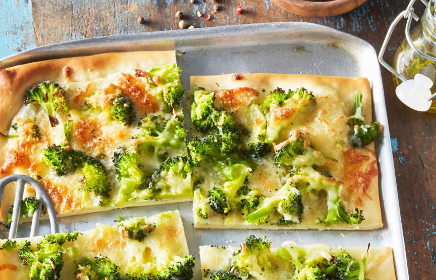 Schnelle Brokkolipizza
