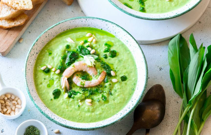Bärlauchcremesuppe mit Kartoffeln & Pesto | SoIsstItalien Bärlauchcremesuppe mit Kartoffeln & Pesto | SoIsstItalien