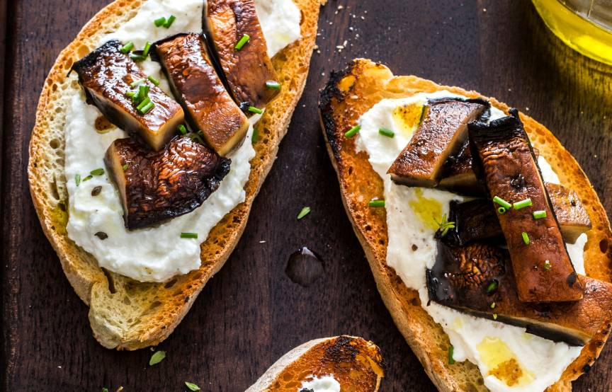 Crostini mit Pilzen &amp; Ricotta schnell &amp; Lecker | SoIsstItalien