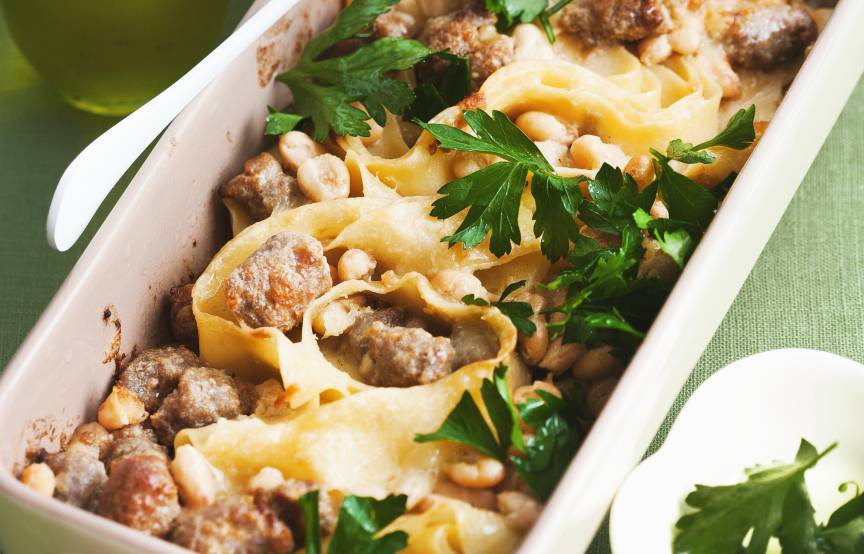 Nudelgratin mit Sahnesoße und Salsiccia so lecker | SoIsstItalien