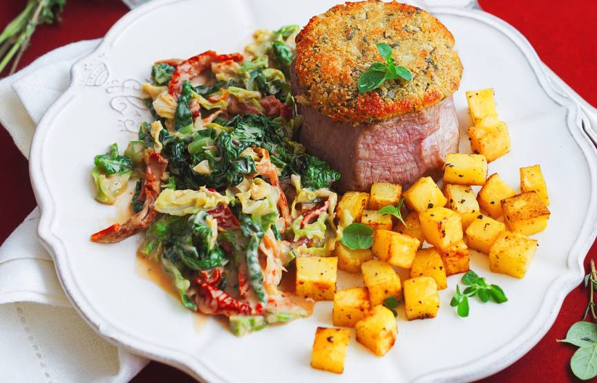 Gratinierte Kalbsmedaillons mit Kartoffel & Wirsing | SoIsstItalien Gratinierte Kalbsmedaillons mit Kartoffel & Wirsing | SoIsstItalien