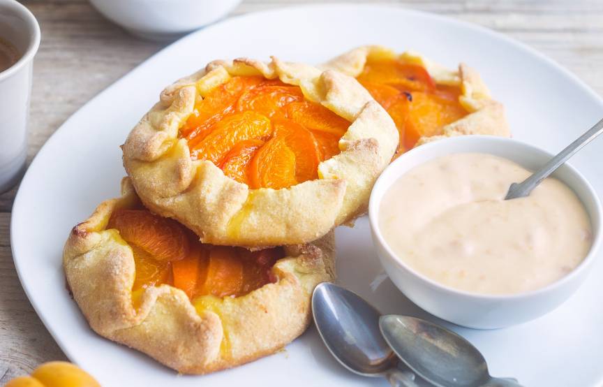 Mini-Crostata mit Aprikosen: Einfaches Rezept | SoIsstItalien