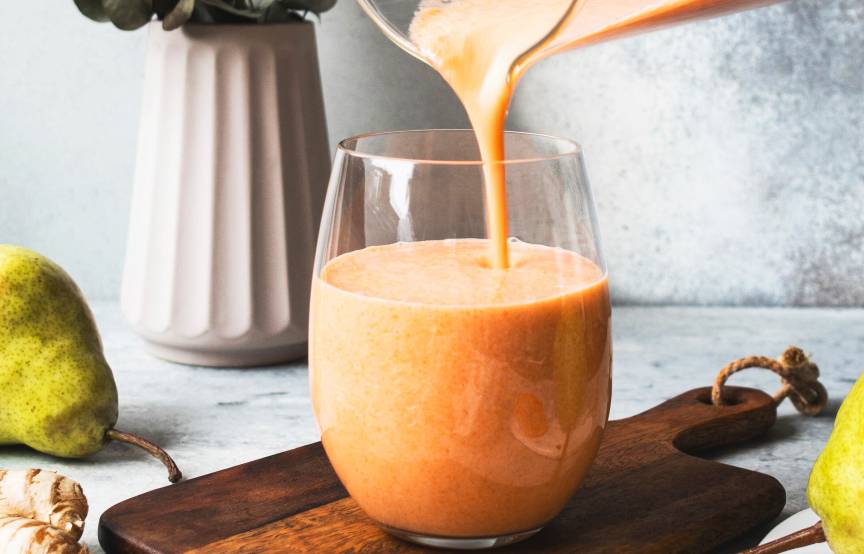 Leichter Birnen-Karotten-Frühstücksdrink – Blitzrezept gesund &amp; vegan ...