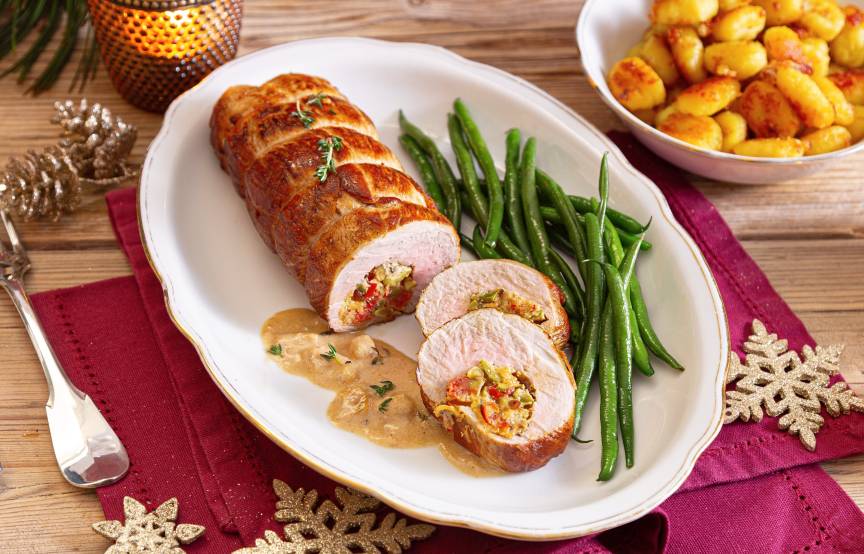 Gefülltes Schweinefilet mit Haselnussgnocchi: Ein kulinarisches ...