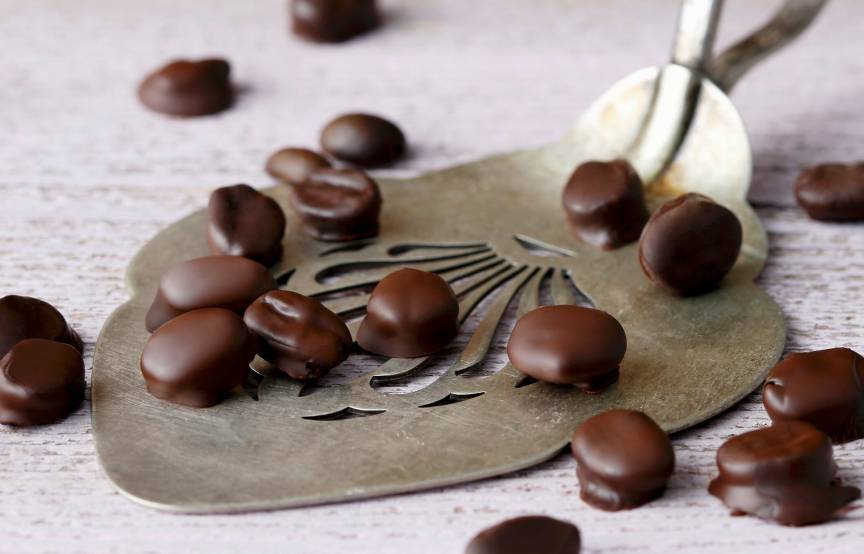 Schokolierte Espressobohnen Einfach Herstellen SoIsstItalien Schokolierte Espressobohnen Einfach Herstellen SoIsstItalien