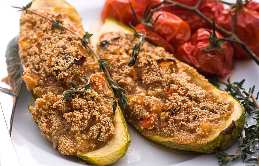 Vegane Zucchinischiffchen gefüllt mit Amaranth | SoIsstItalien
