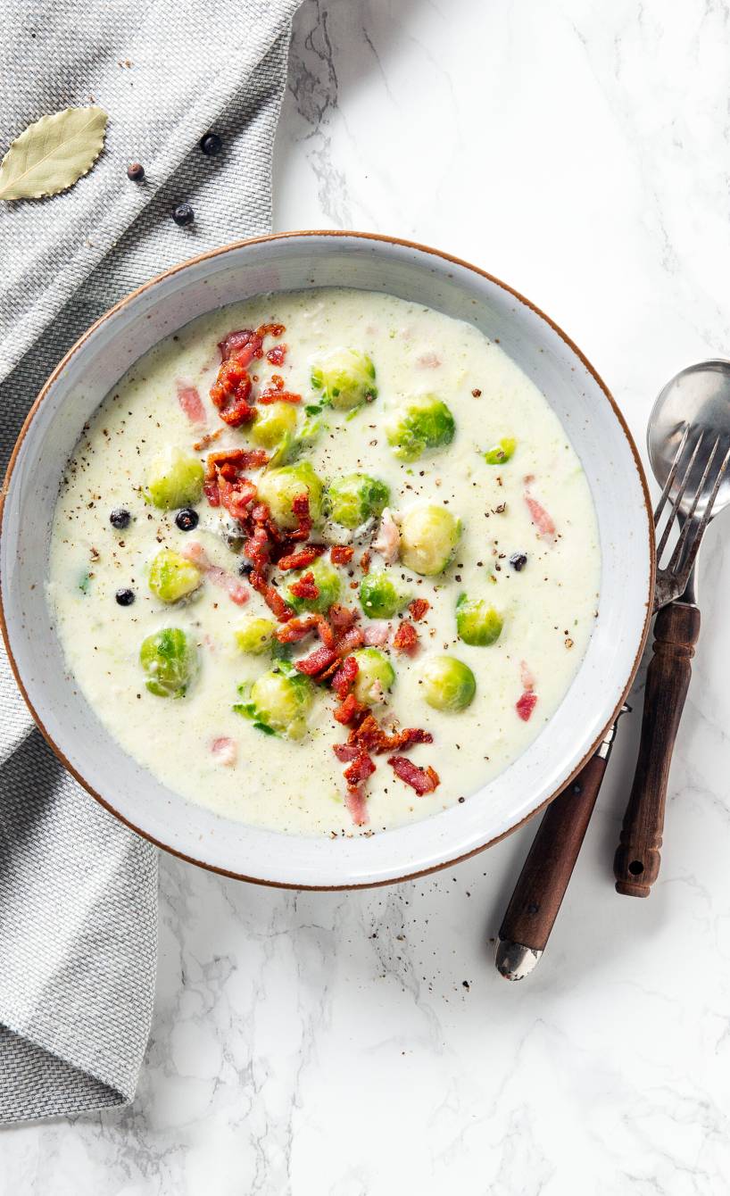 Rosenkohleintopf mit Birne, Gorgonzola und Pancetta