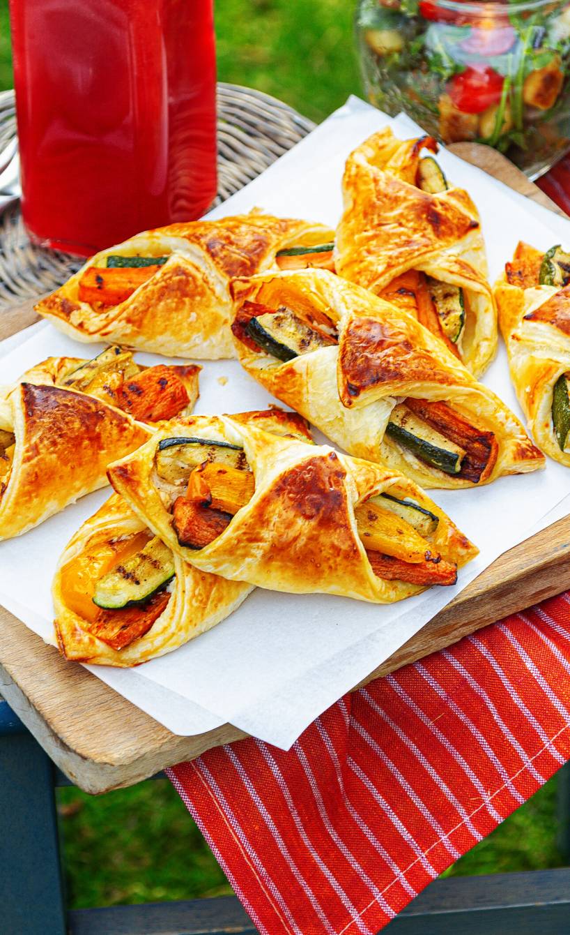 Blätterteigpäckchen mit Grillgemüse