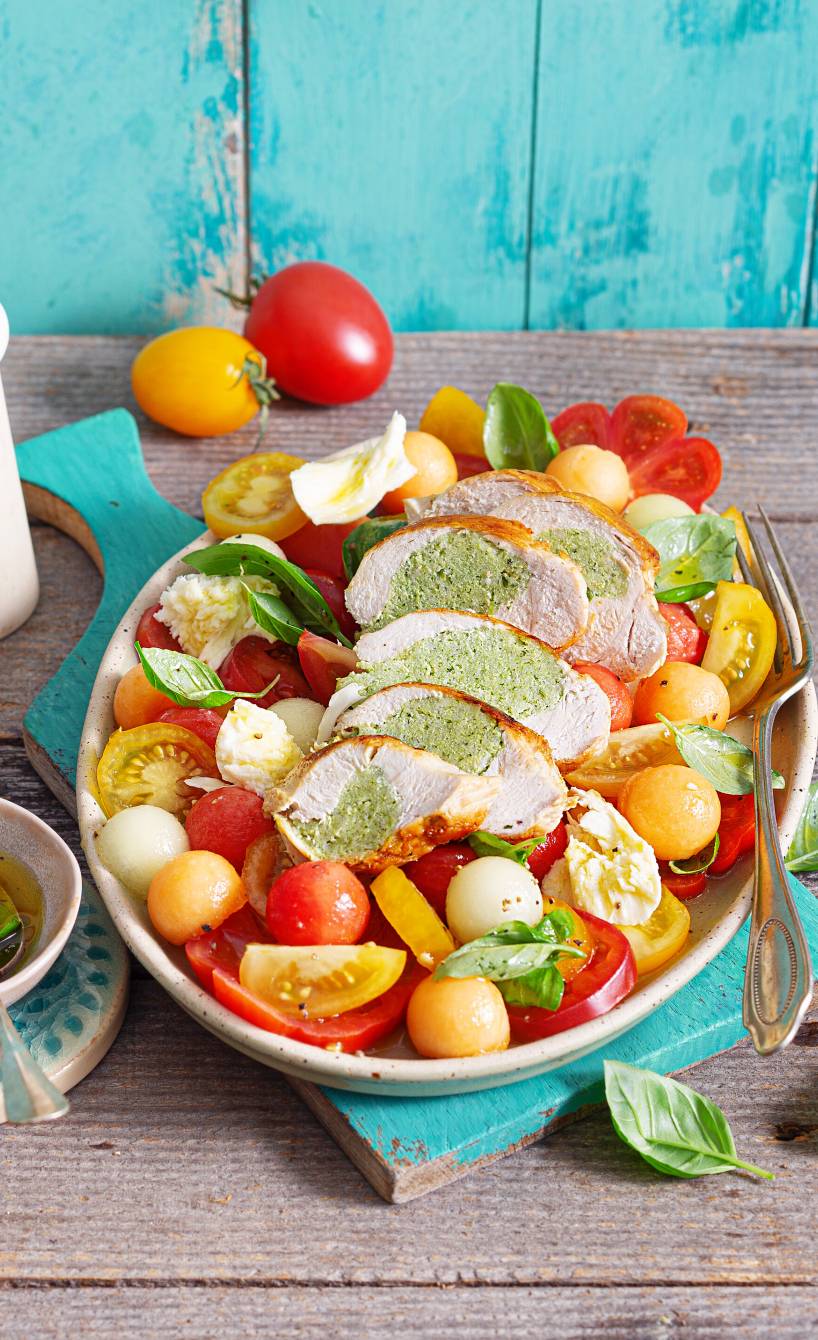 Melonensalat mit gefüllter Hähnchenbrust
