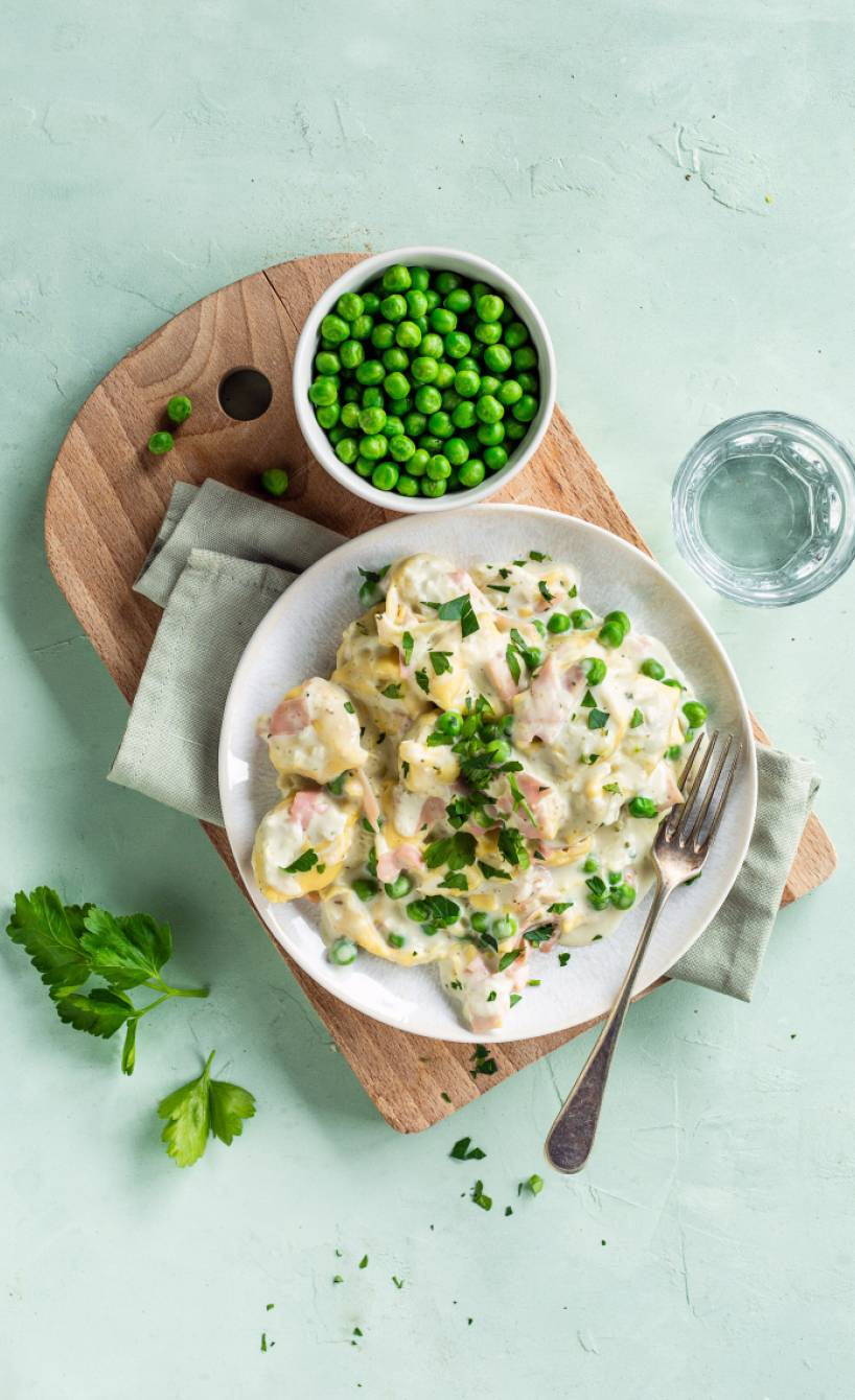 One-Pot-Tortellini mit Schinken und Erbsen