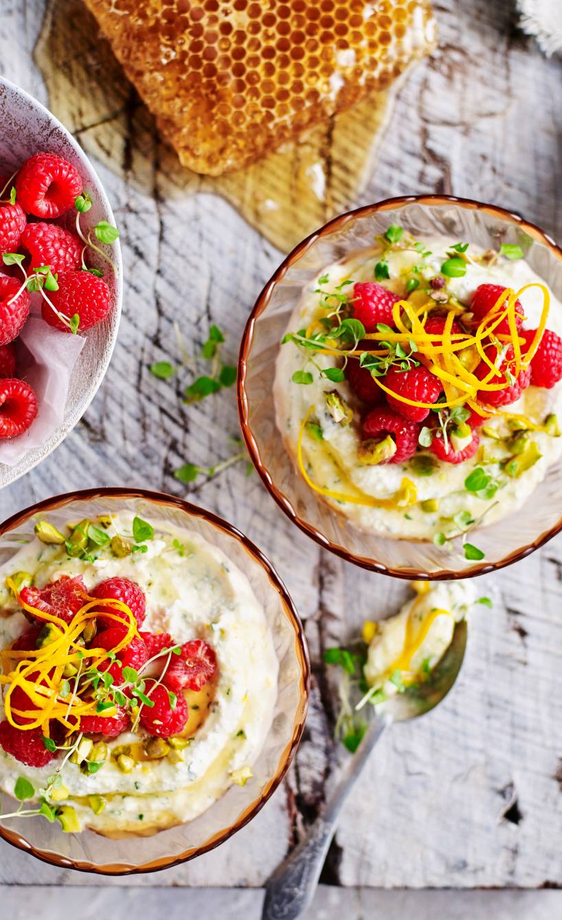 Orangen-Minz-Ricotta mit Himbeeren