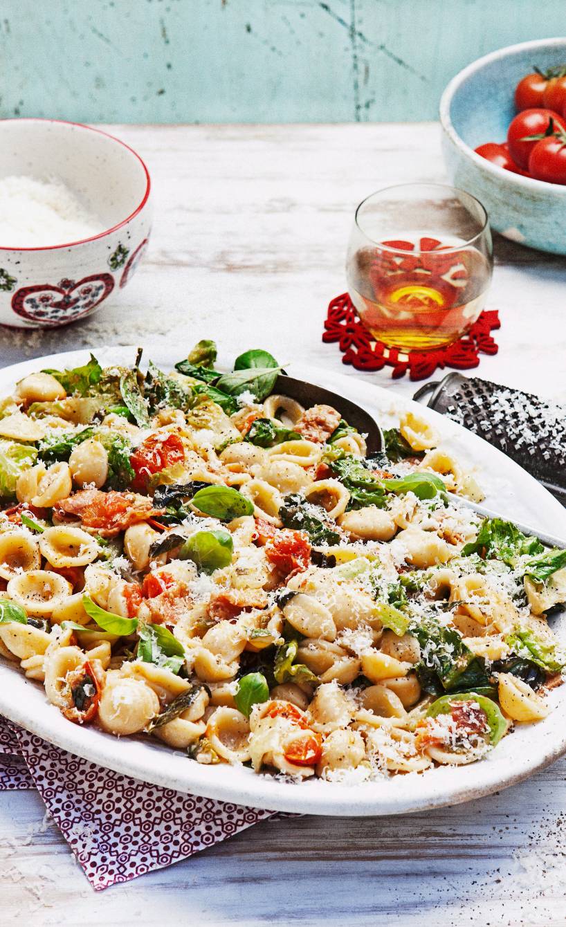 Orecchiette mit Schinken und Tomaten
