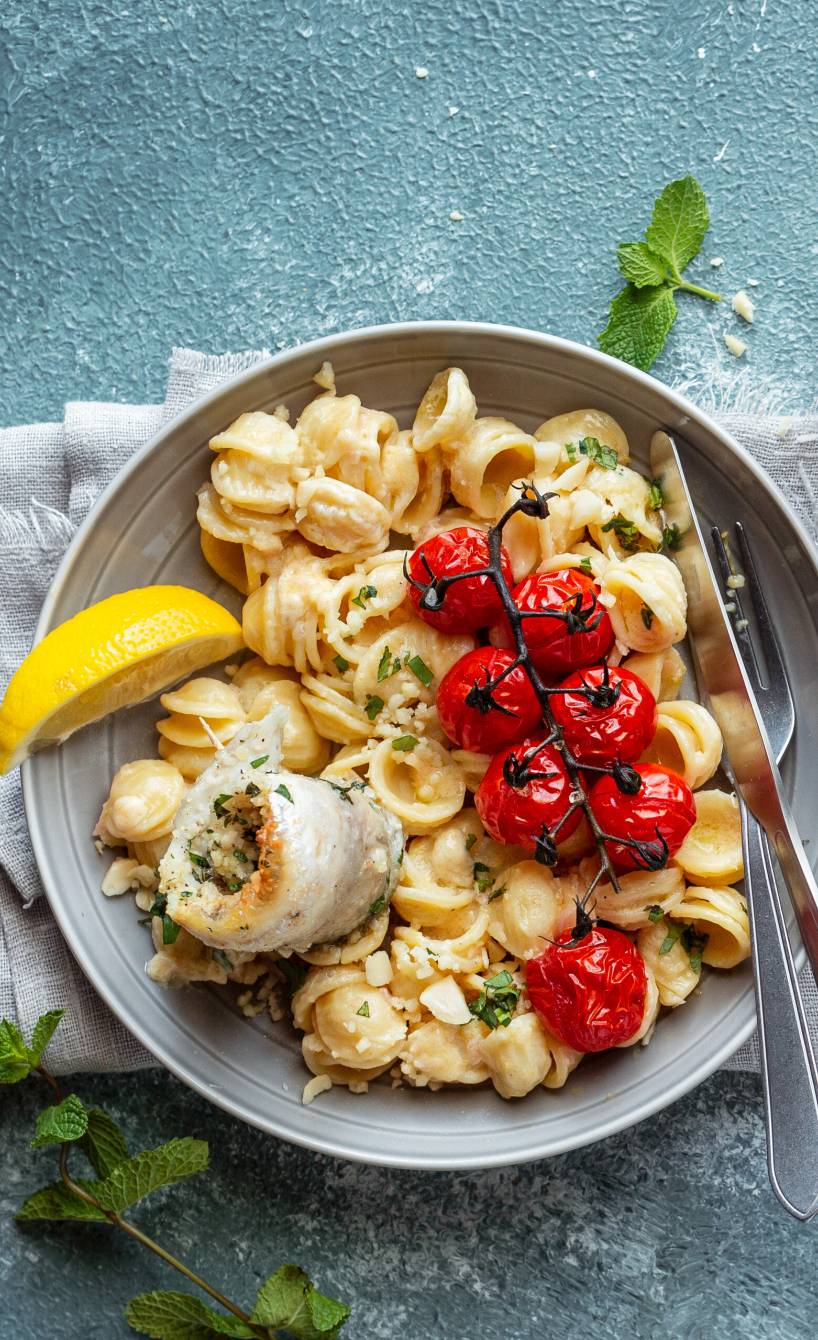 Orecchiette mit Wolfsbarschröllchen