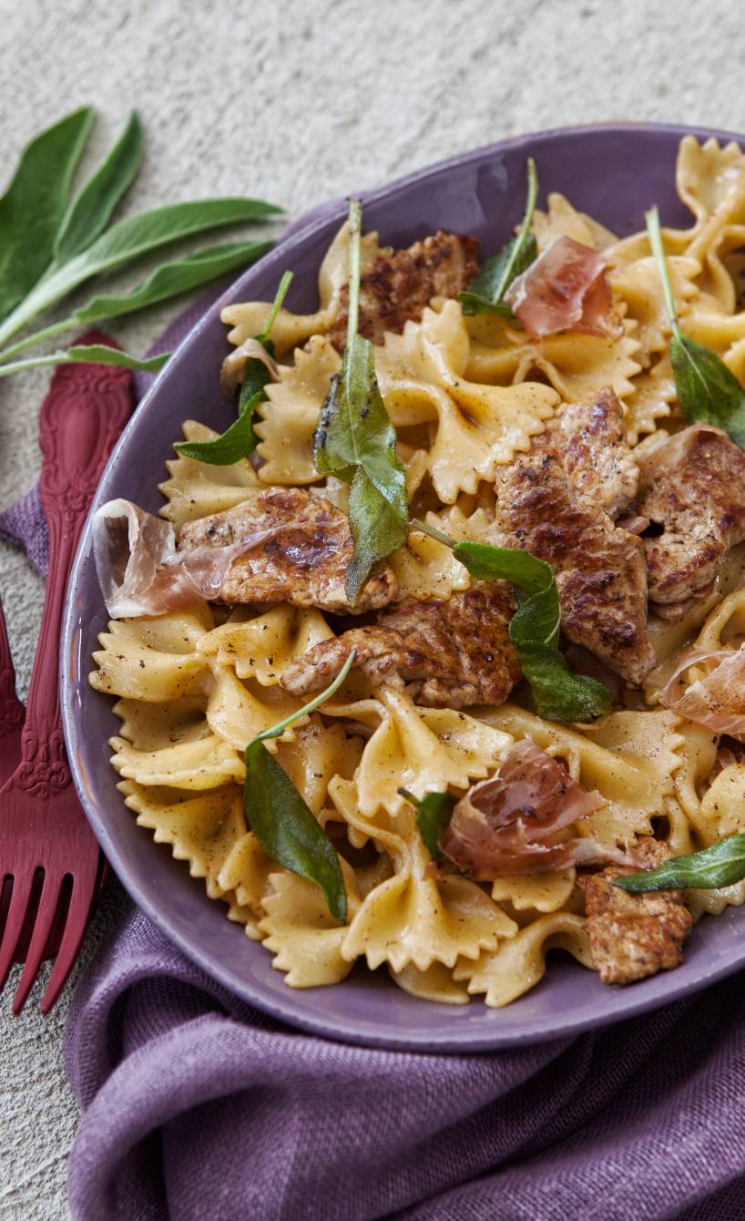 Pasta alla saltimbocca