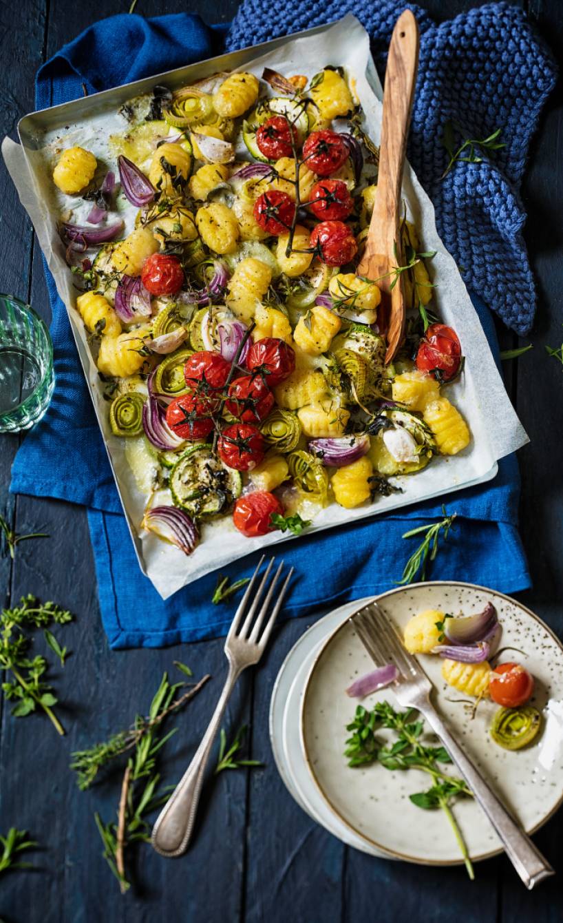 Schnelle Ofen-Gnocchi mit Gemüse