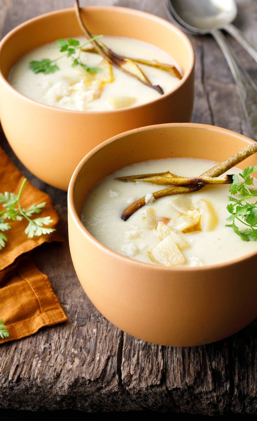 Selleriecremesuppe mit Meerrettich und Birne