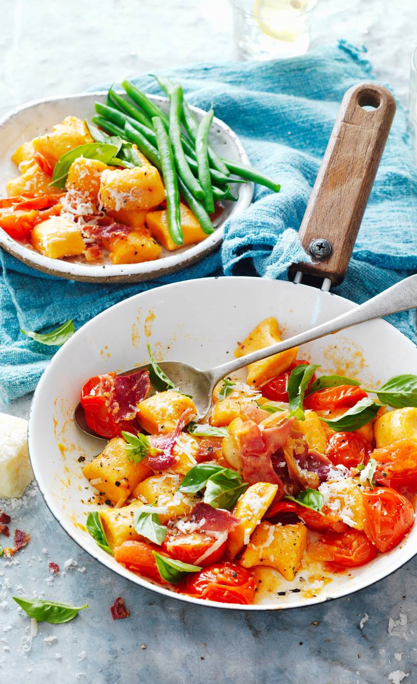 Süßkartoffel-Ricotta-Gnocchi mit Tomaten