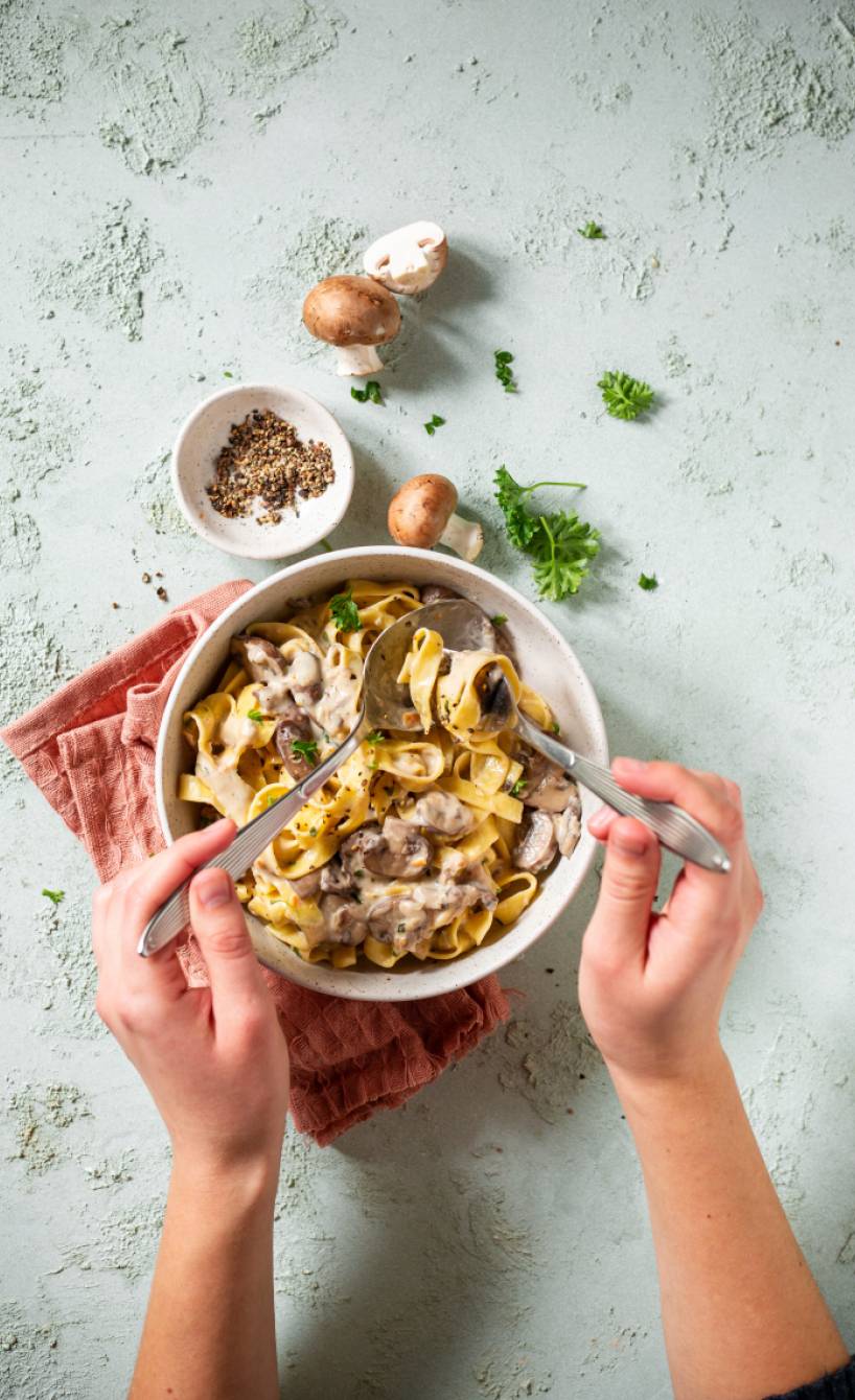 Tagliatelle mit Champignon-Sahnesoße
