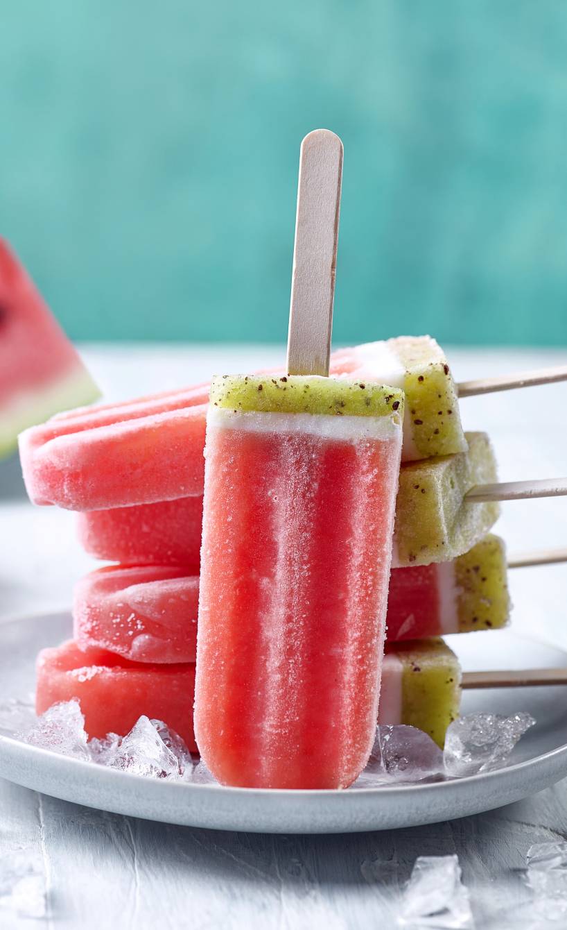 Wassermelonen-Kiwi-Eis am Stiel