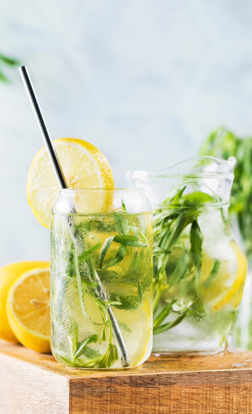 Zitronen-Estragon-Limo