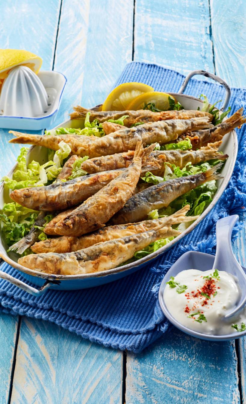 Frittierte Sardinen mit Dip