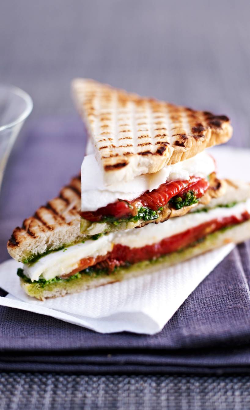 Tomaten-Mozzarella-Tramezzini