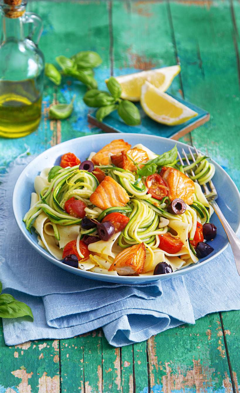 Zucchini-Pappardelle mit Lachs: authentisch und frisch