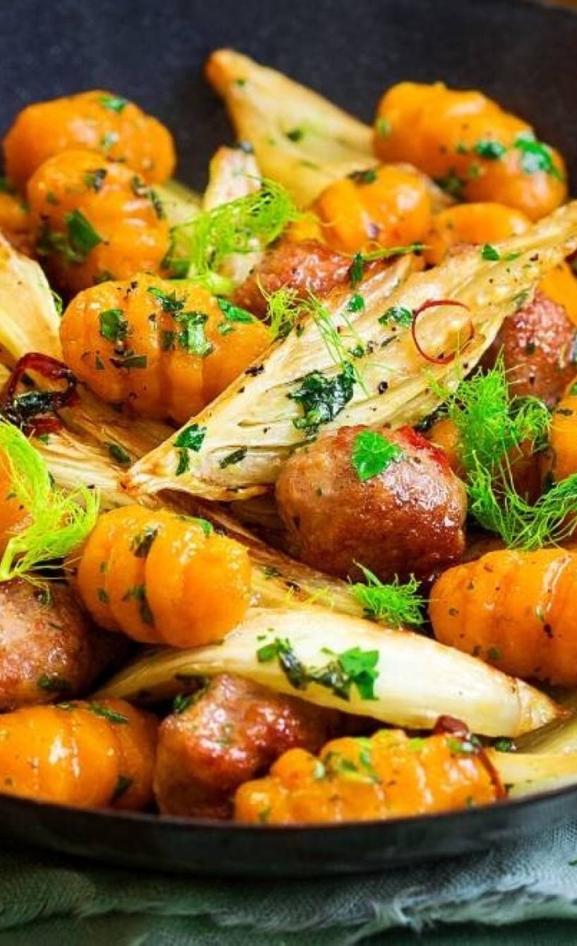Kürbisgnocchi in einer Pfanne