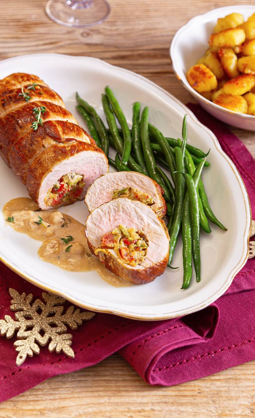 Gefülltes Schweinefilet mit Haselnussgnocchi: Ein kulinarisches ...